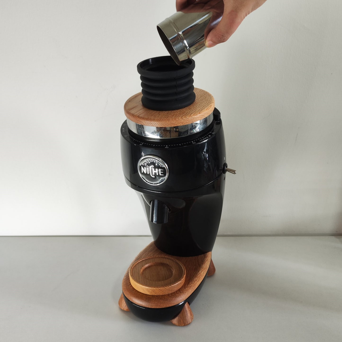 Niche Duo Oak Walnut Bellows Lid Press Air Blower